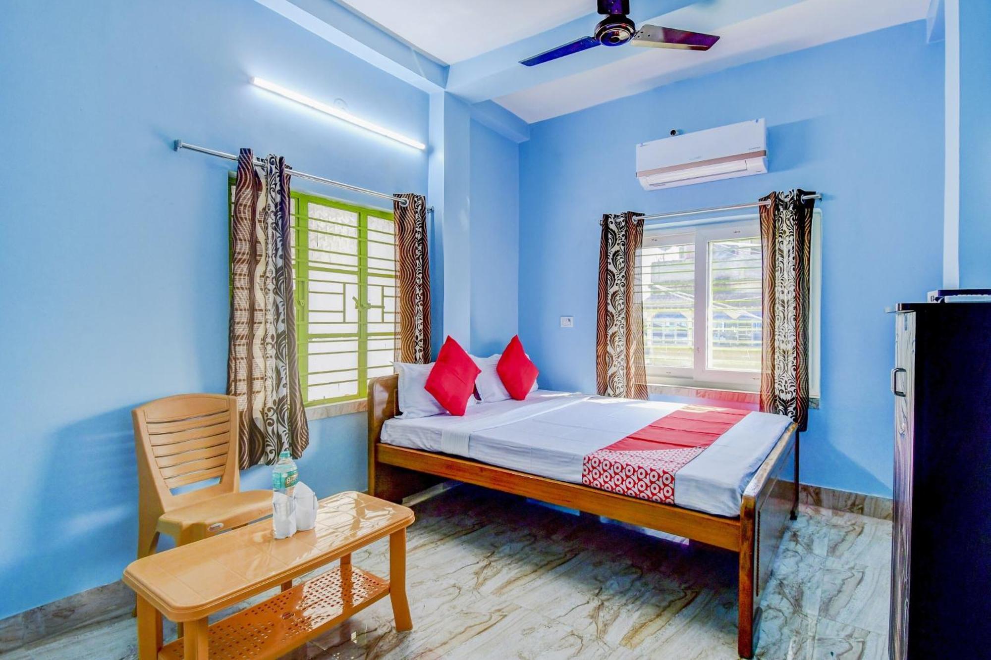 O Blue Rose Hotel Kolkata