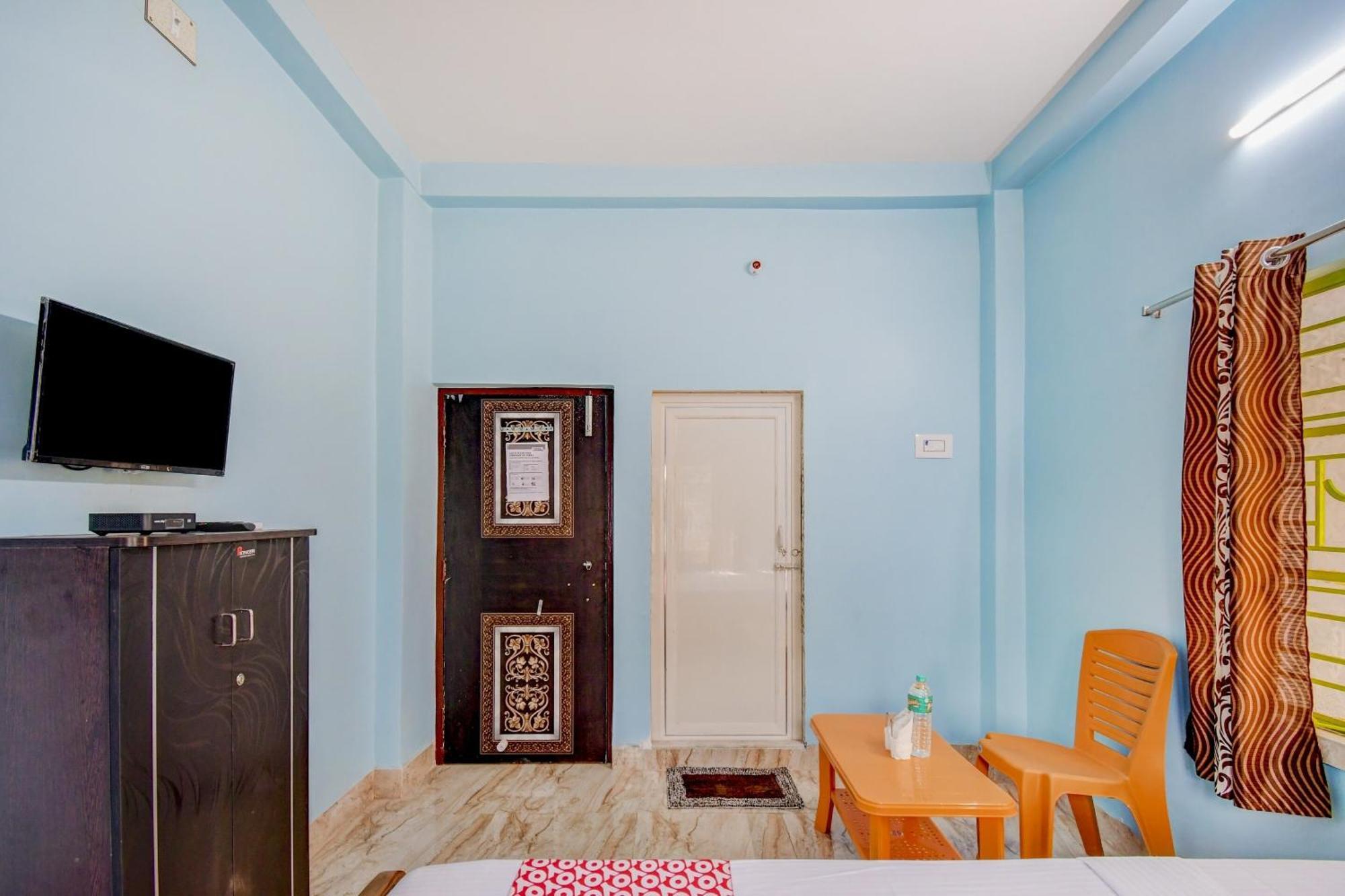 O Blue Rose Hotel Kolkata